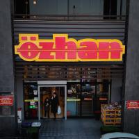 Özhan logosu